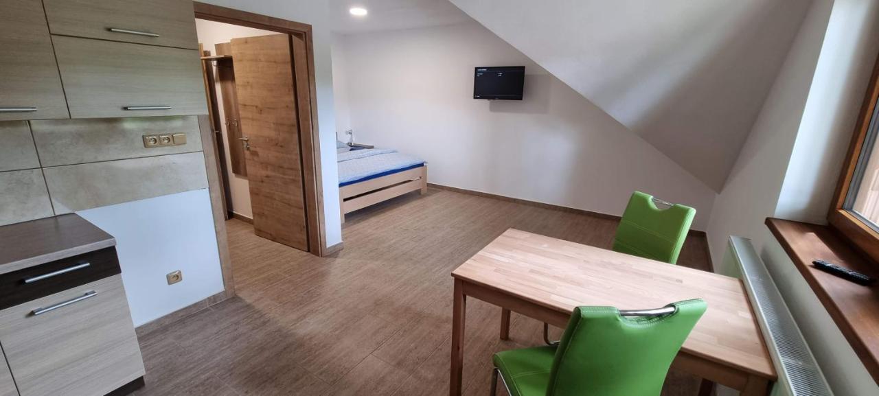 Apartmany Adieu 2 Trebon Bagian luar foto