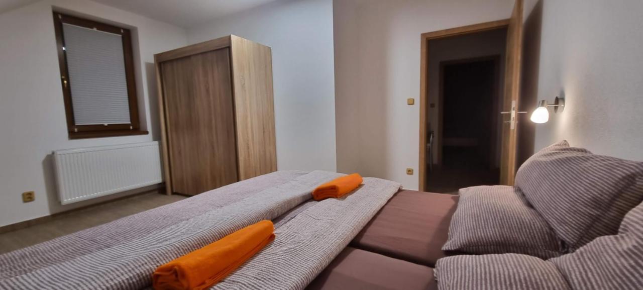 Apartmany Adieu 2 Trebon Bagian luar foto