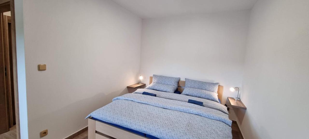 Apartmany Adieu 2 Trebon Bagian luar foto