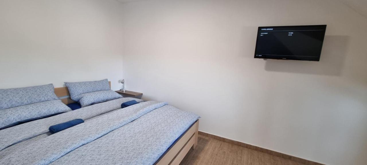 Apartmany Adieu 2 Trebon Bagian luar foto