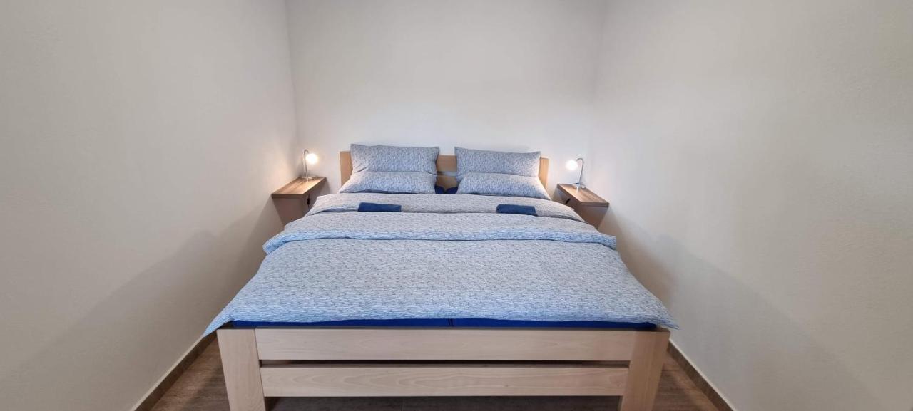 Apartmany Adieu 2 Trebon Bagian luar foto